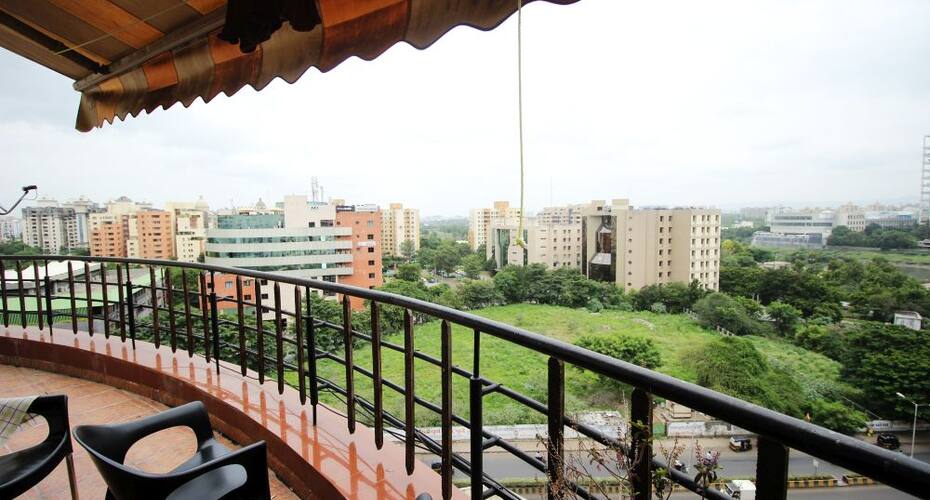Innovative Service Apartments Kalyani Nagar, Pune 5